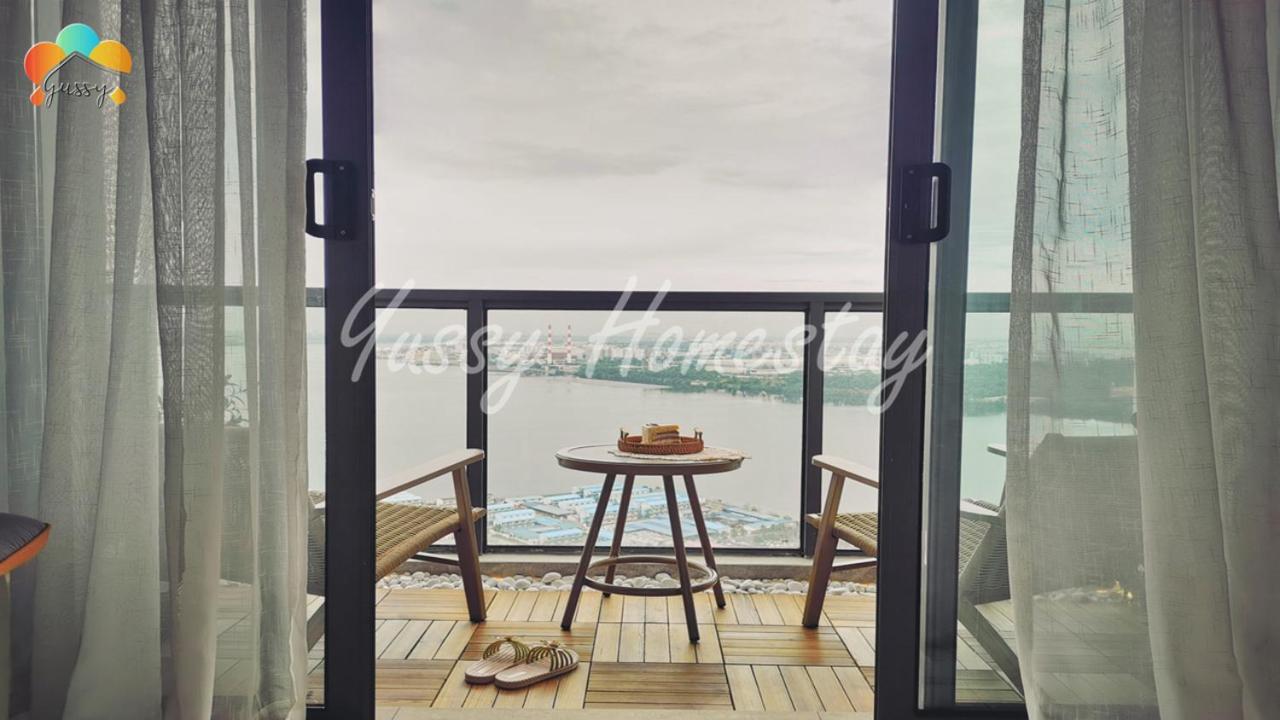 Yussy 2 Bedroom Sea View Condo At R&F Princess Cove Джохор-Бару Екстер'єр фото