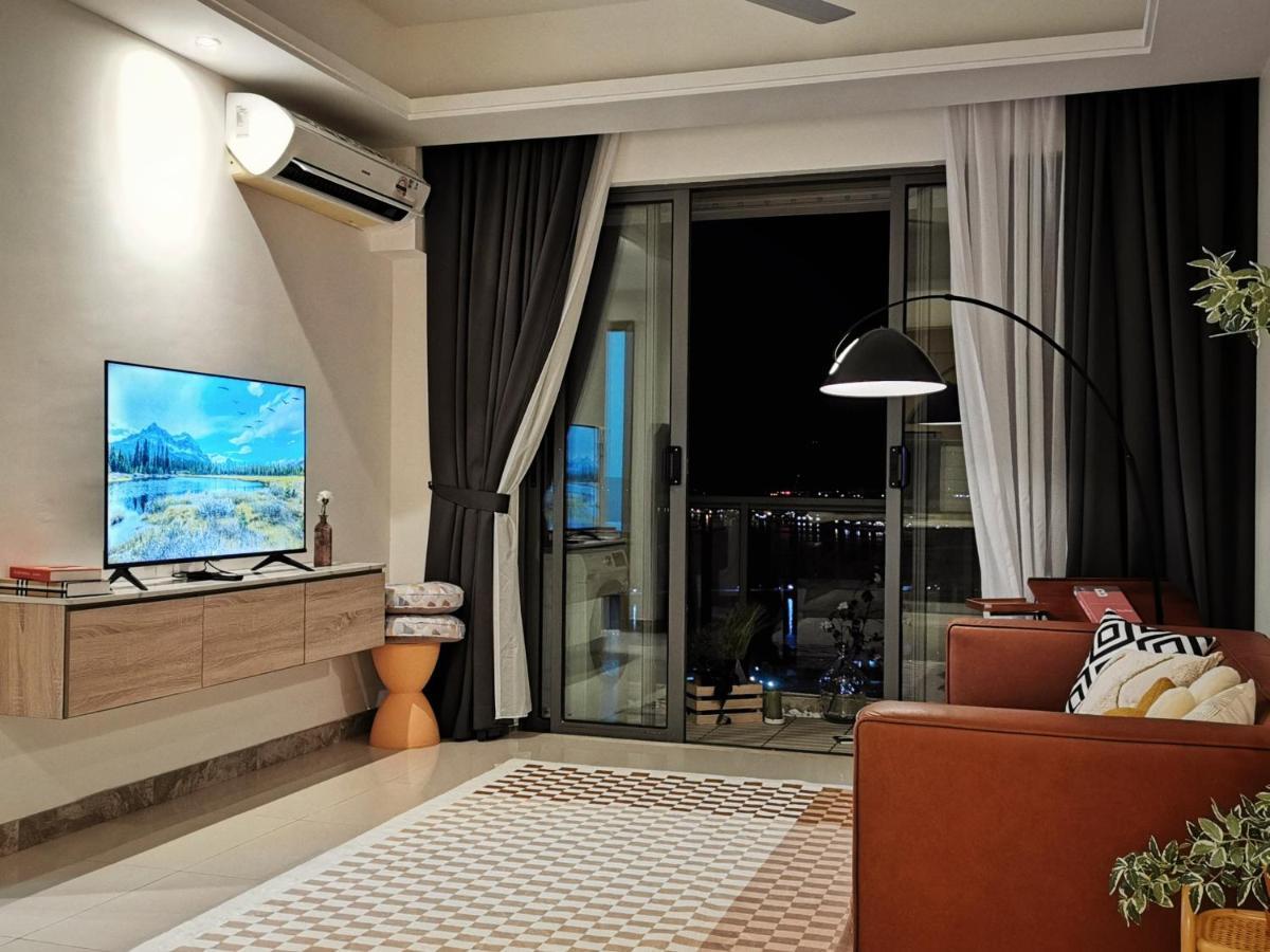 Yussy 2 Bedroom Sea View Condo At R&F Princess Cove Джохор-Бару Екстер'єр фото
