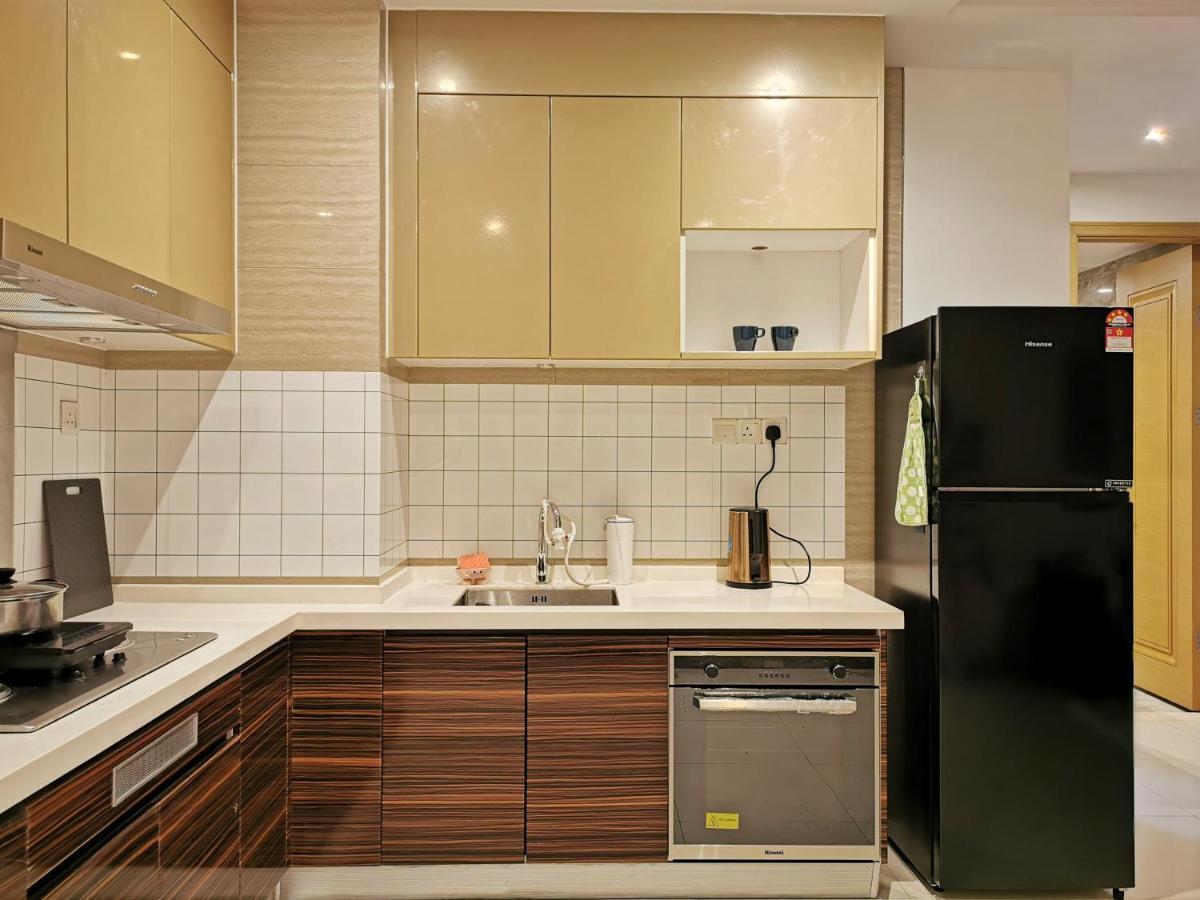 Yussy 2 Bedroom Sea View Condo At R&F Princess Cove Джохор-Бару Екстер'єр фото